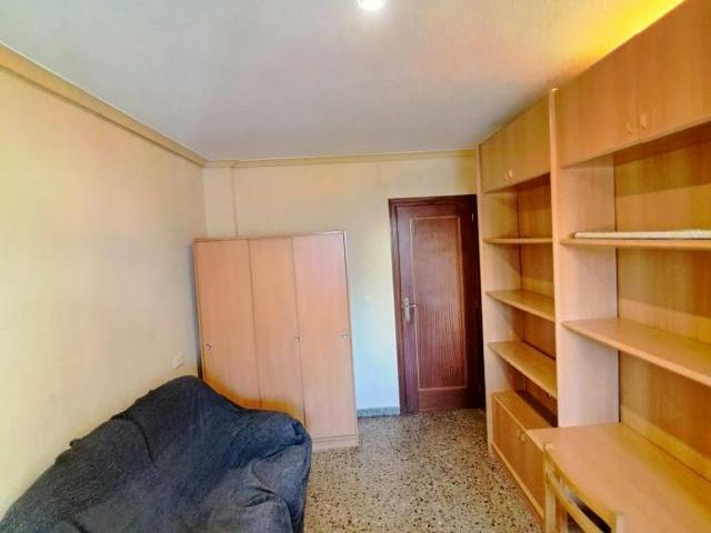 Habitación en alquiler en Distrito 3, Albacete