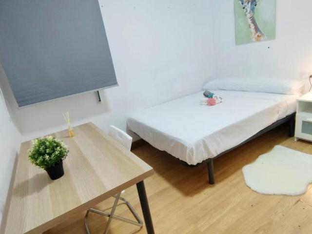 Habitación en alquiler en El Santo, Almería