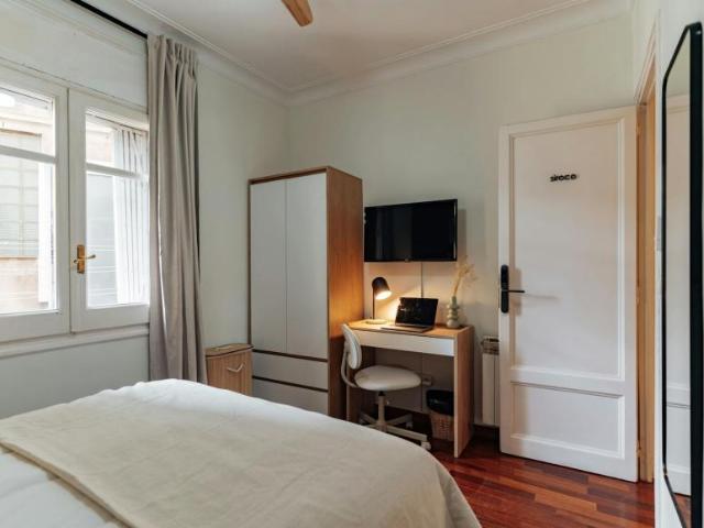 Habitación en alquiler en Barcelona, la Salut