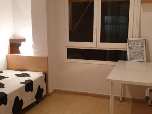 Habitación en alquiler en la Plana Alta, Valencia