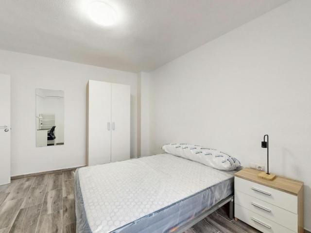 Habitación en alquiler en l'Horta Sud, Valencia