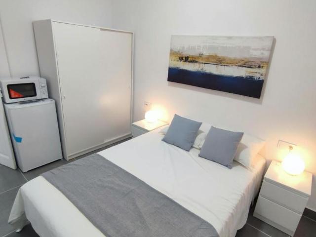 Habitación en alquiler en El Prat De Llobregat, la Barceloneta
