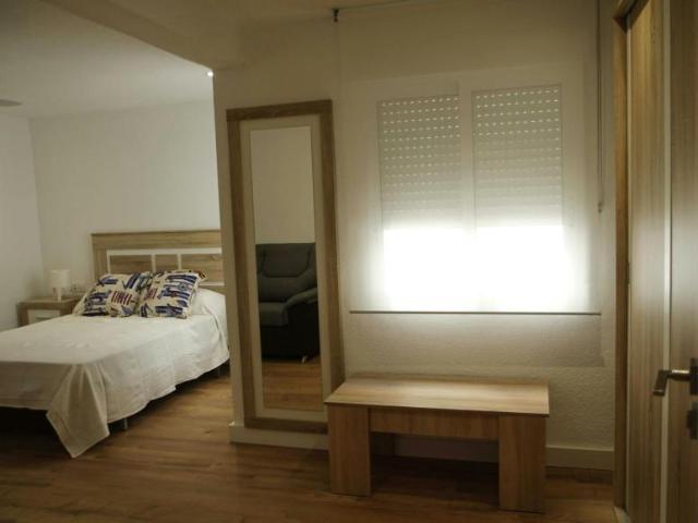 Habitación en alquiler en Dones de les Palmes, el Baix Vinalopó