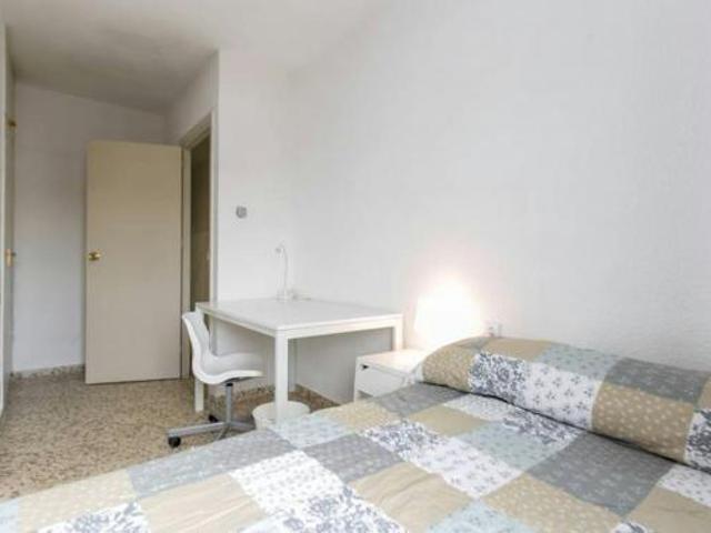 Habitación en alquiler en Granada, Ronda