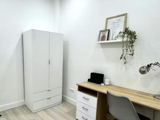 Habitación en alquiler en Castellana, Madrid