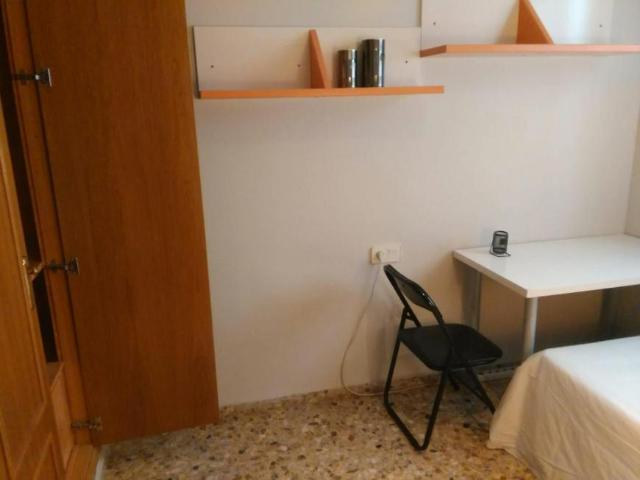 Habitación en alquiler en l'Horta Sud, Valencia