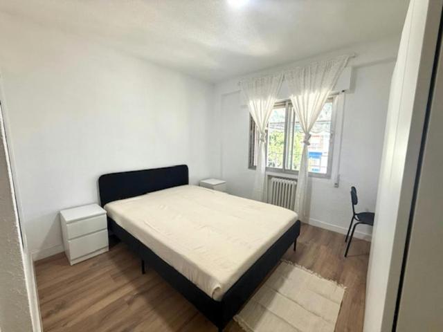 Habitación en alquiler en Iviasa, Móstoles