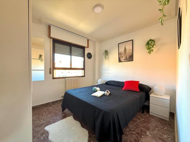 Habitación en alquiler en Actur-Rey Fernando, Zaragoza