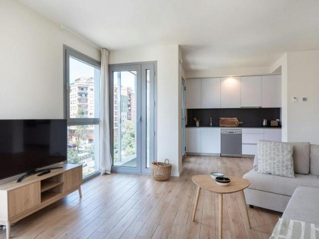 Apartamento en alquiler en Sant Martí, Barcelonès
