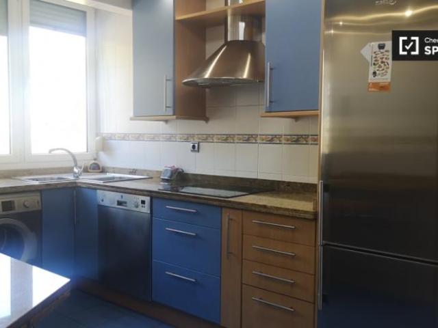Apartamento en alquiler en Ibaiondo, Bilbao