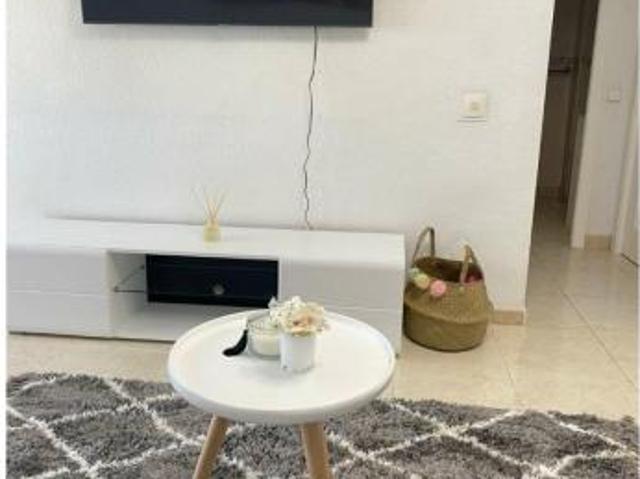 Apartamento en alquiler en Guardamar Del Segura