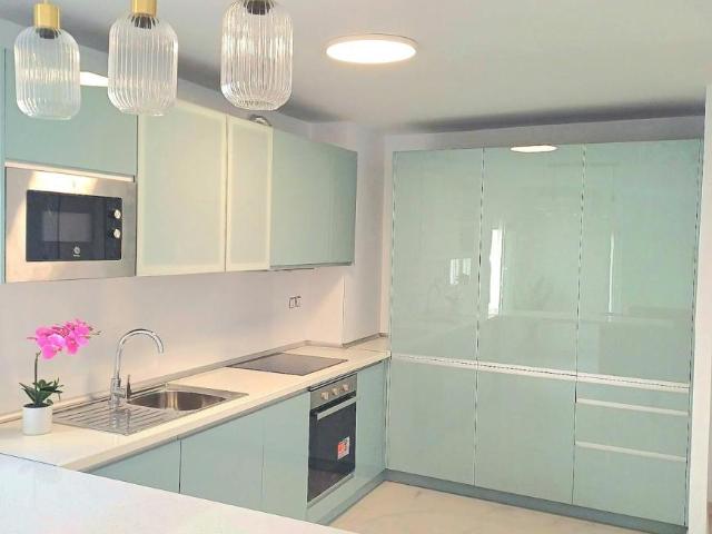Apartamento en alquiler en San Luis de Sabinillas, Costa del Sol Occidental
