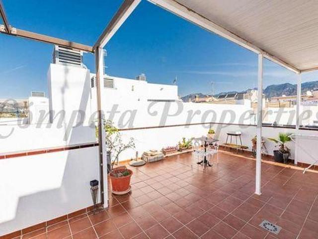 Apartamento en alquiler en Nerja, Imaroga