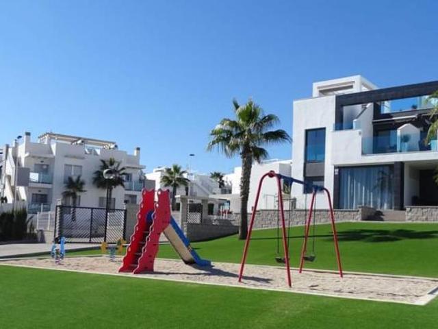 Apartamento en alquiler en Punta Prima