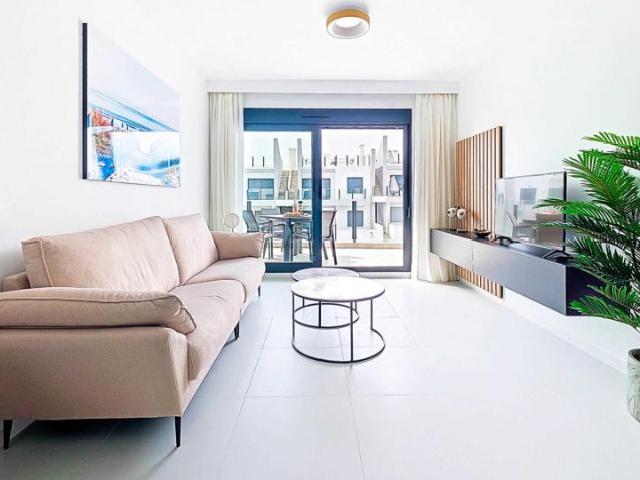 Apartamento en alquiler en San Miguel De Salinas, Valencia