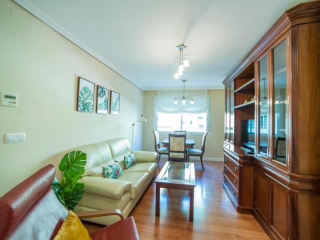 Apartamento en alquiler en Sevilla, Triana Este