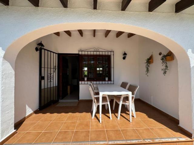 Bungalow en alquiler en Moraira, Teulada