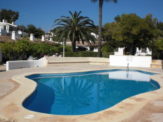 Bungalow en alquiler en Moraira, Teulada