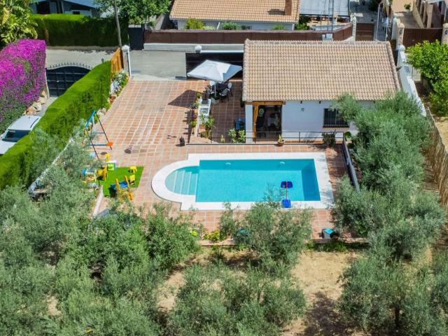 Casa en alquiler en Pinos de Alhaurín, Valle del Guadalhorce