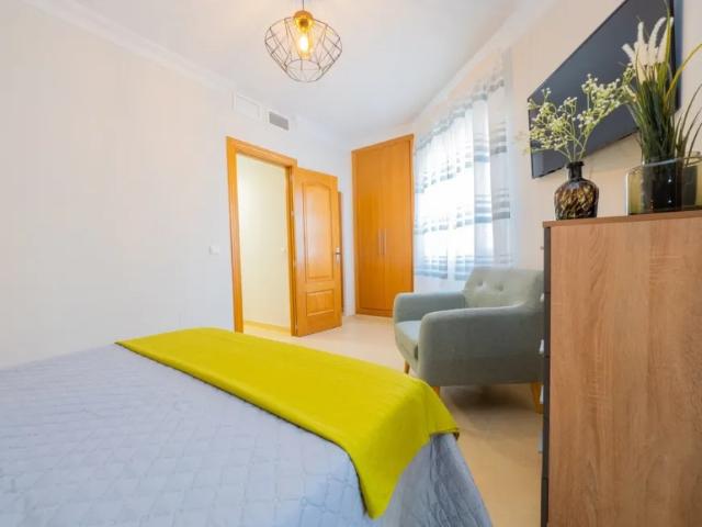 Apartamento en alquiler en Barrio de San Antón, Valle del Guadalhorce