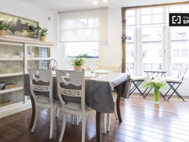 Apartamento en alquiler en Ibaiondo, Bilbao
