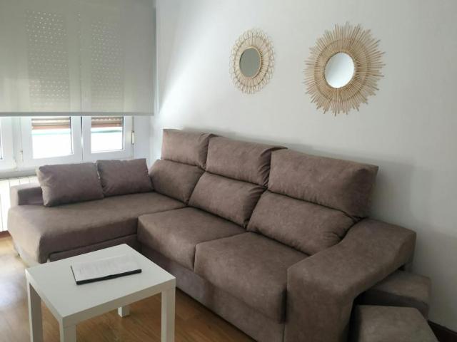 Apartamento en alquiler en Gijón, Laviada