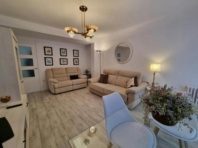 Apartamento en alquiler en Gijón, El Carmen