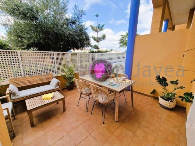 Apartamento en alquiler en Jávea, Parque Calablanca
