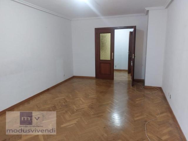 Apartamento en alquiler en Centro, León