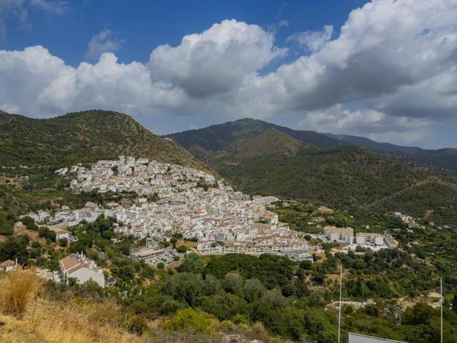 Apartamento en alquiler en Ojén