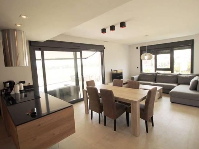 Apartamento en alquiler en Playa Flamenca II, el Baix Segura / La Vega Baja