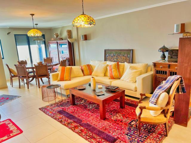 Apartamento en alquiler en Ribeira, A Barbanza