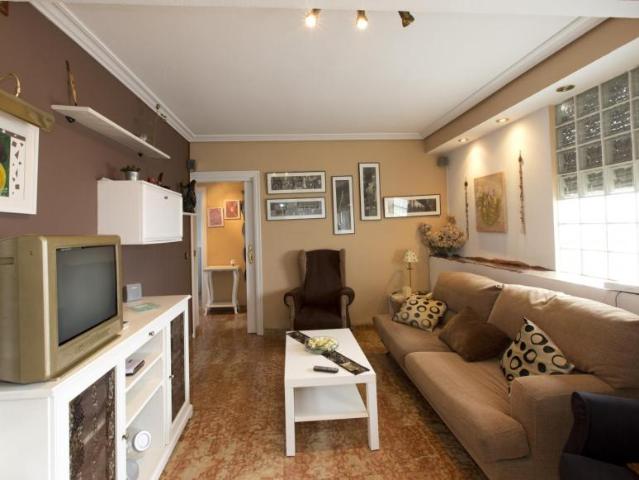 Apartamento en alquiler en San Pablo-Santa Justa, Sevilla