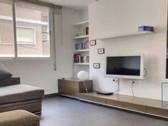 Apartamento en alquiler en València, València / Valencia