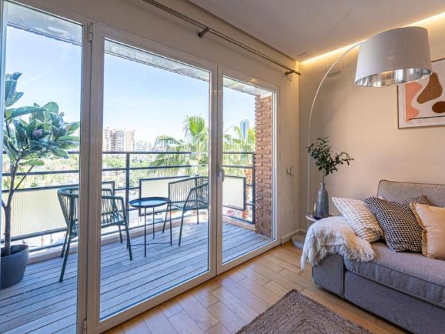 Apartamento en alquiler en Valencia, Montolivet Apartamento en alquiler en Valencia, Montolivet