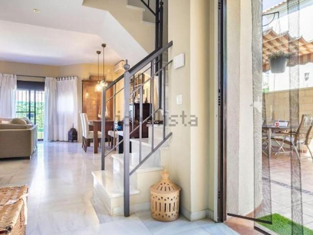 Casa en alquiler en Bormujos, Andalucía