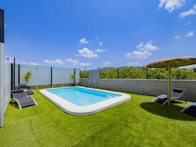 Casa en alquiler en Valle del Guadalhorce, Andalucía