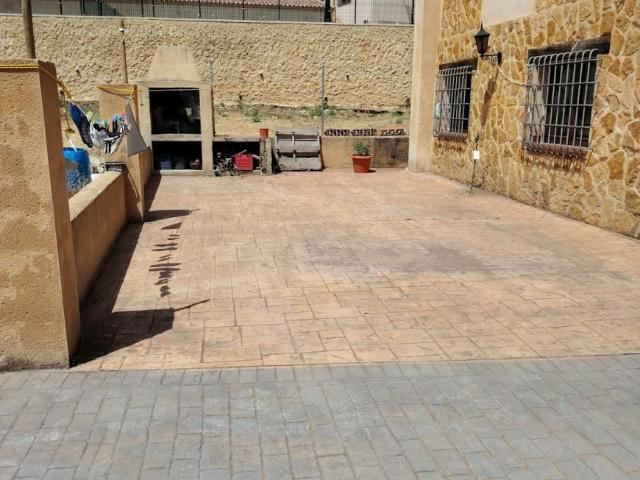 Casa en alquiler en Huerta Del Marquesado, Castilla-La Mancha