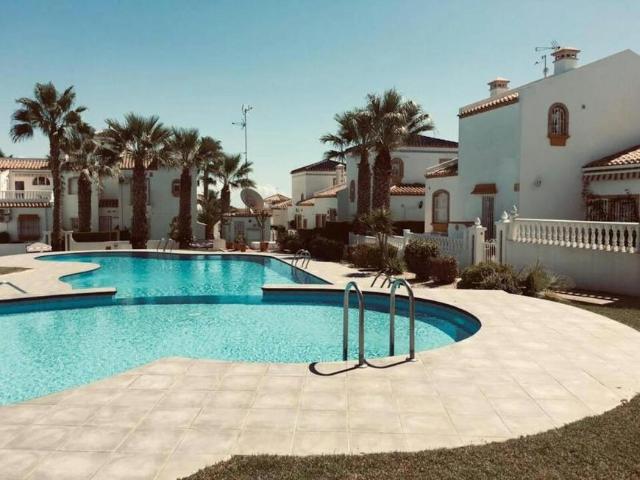Casa en alquiler en Urbanización Castillo de Don Juan, Orihuela