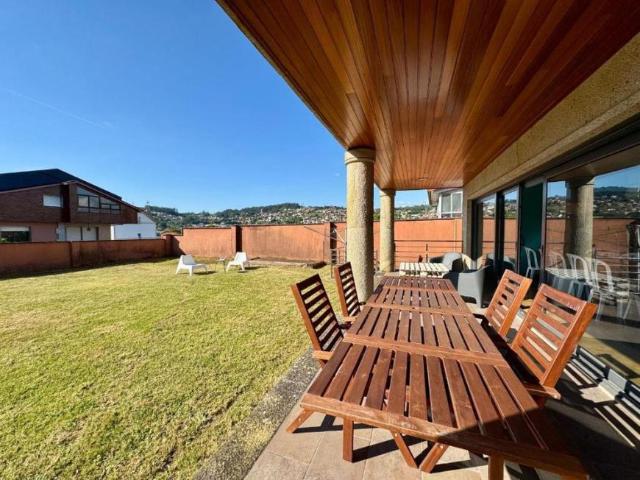 Casa en alquiler en Lavadores, Vigo