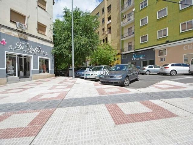 Local Comercial en alquiler en Cáceres, Extremadura