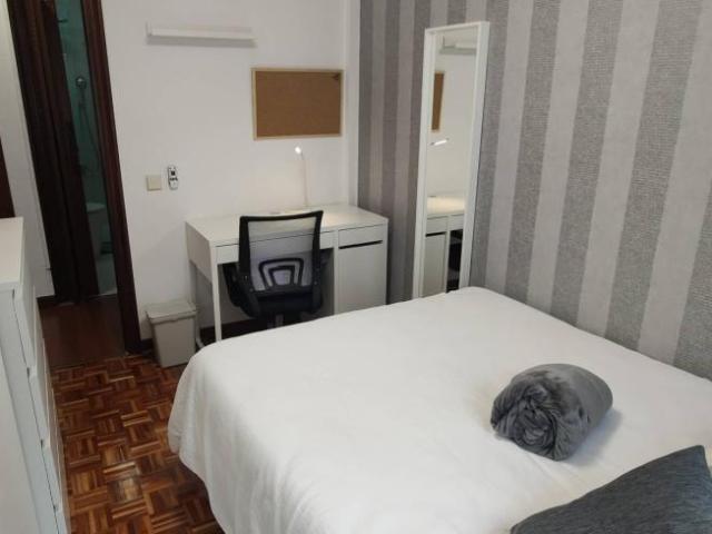 Habitación en alquiler en Alcalá De Henares, Madrid