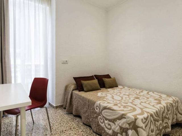 Habitación en alquiler en Alacant / Alicante