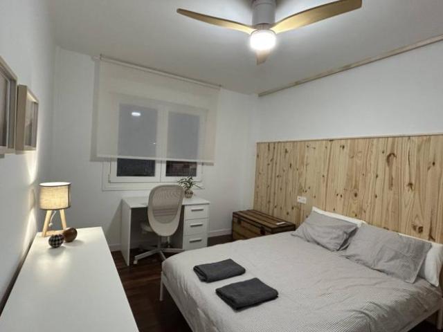 Habitación en alquiler en Ibaiondo, Bilbao