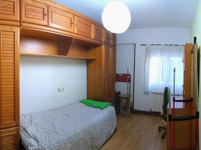 Habitación en alquiler en Oviedo, Asturias