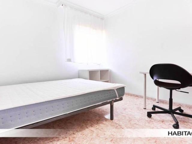 Habitación en alquiler en Sevilla, Andalucía