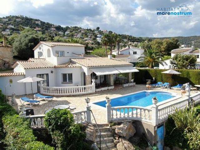 Villa en alquiler en Calonge