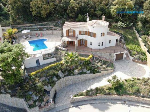 Villa en alquiler en Calonge