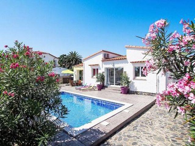 Chalet en alquiler en Barri Vell, Gironès