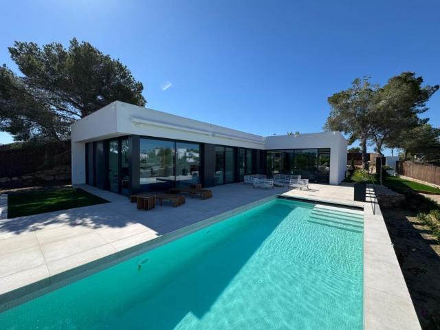 Chalet en alquiler en Alicante